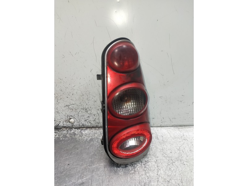 Recambio de piloto trasero derecho para smart coupe referencia OEM IAM   