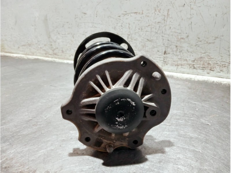 Recambio de amortiguador delantero izquierdo para bmw x1/ix1 u11 x1 sdrive 18i referencia OEM IAM 689736902 14941510 