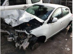 renault megane iii berlina 5 p del año 2012