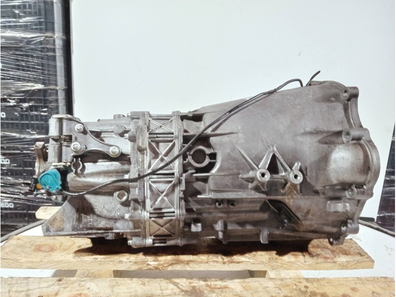 Recambio de caja cambios para volkswagen crafter combi (2e) referencia OEM IAM 711660 V906260340071166000051484 6V