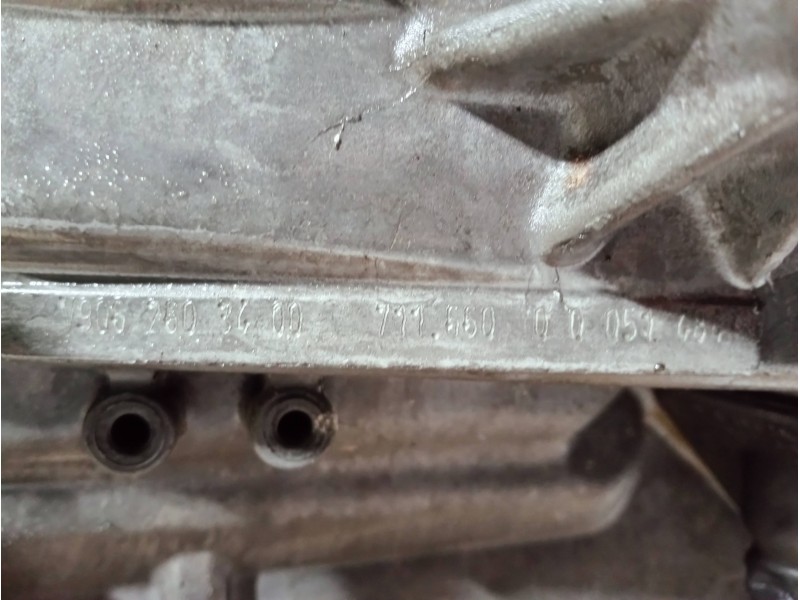 Recambio de caja cambios para volkswagen crafter combi (2e) referencia OEM IAM 711660 V906260340071166000051484 6V