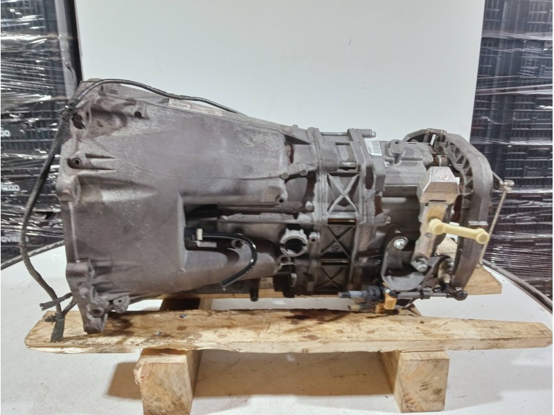 Recambio de caja cambios para volkswagen crafter combi (2e) referencia OEM IAM 711660 V906260340071166000051484 6V