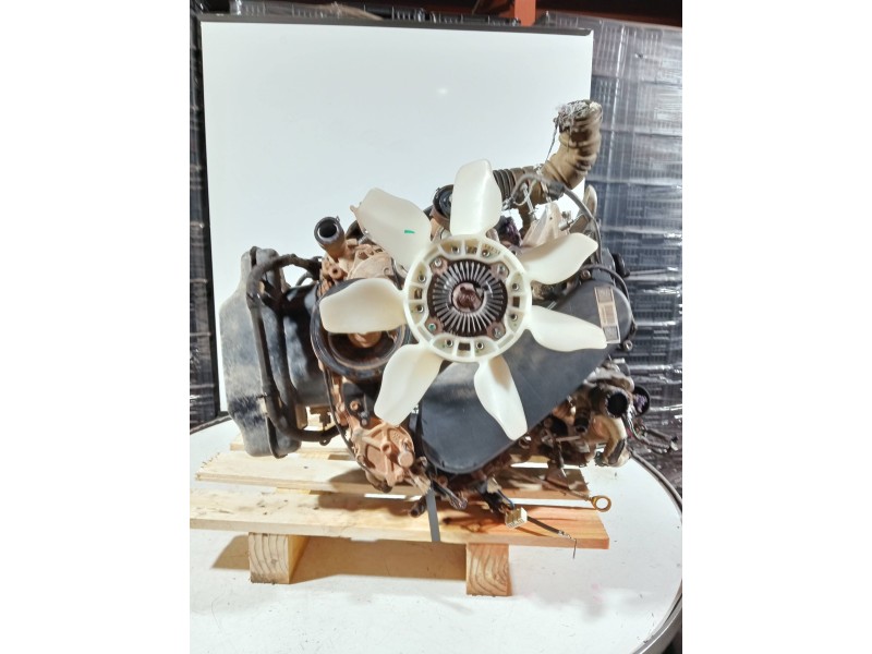 Recambio de motor completo para toyota hilux (kun) referencia OEM IAM 2KD 5660348 