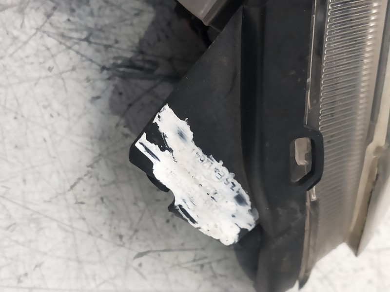 Recambio de faro derecho para suzuki swift berlina (mz) referencia OEM IAM   PATILLA ROTA