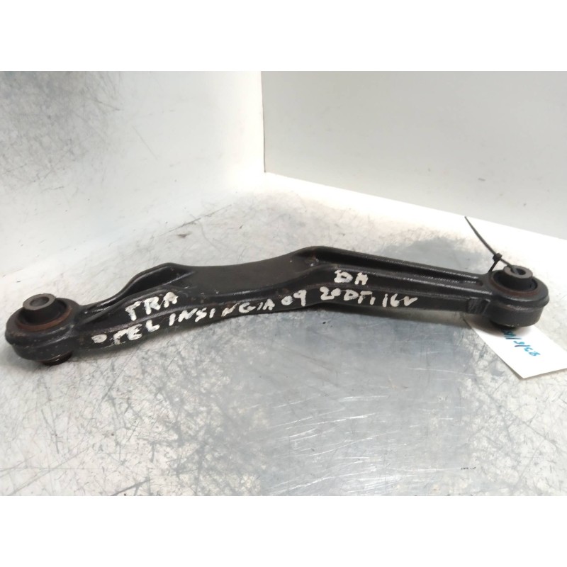 Recambio de brazo suspension superior trasero derecho para opel insignia berlina 2.0 16v cdti referencia OEM IAM   
