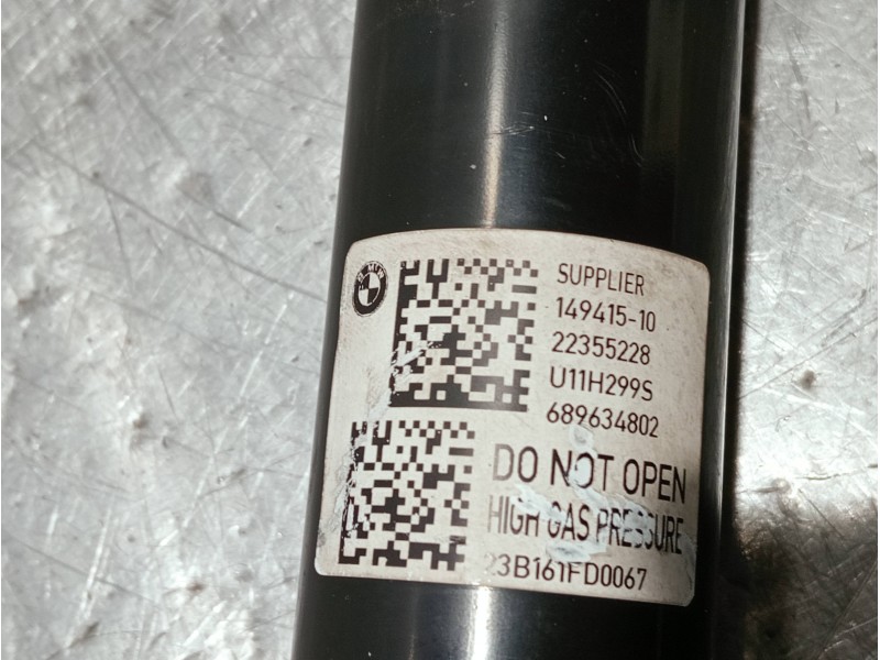 Recambio de amortiguador trasero derecho para bmw x1/ix1 u11 x1 sdrive 18i referencia OEM IAM 689634802 14941510 