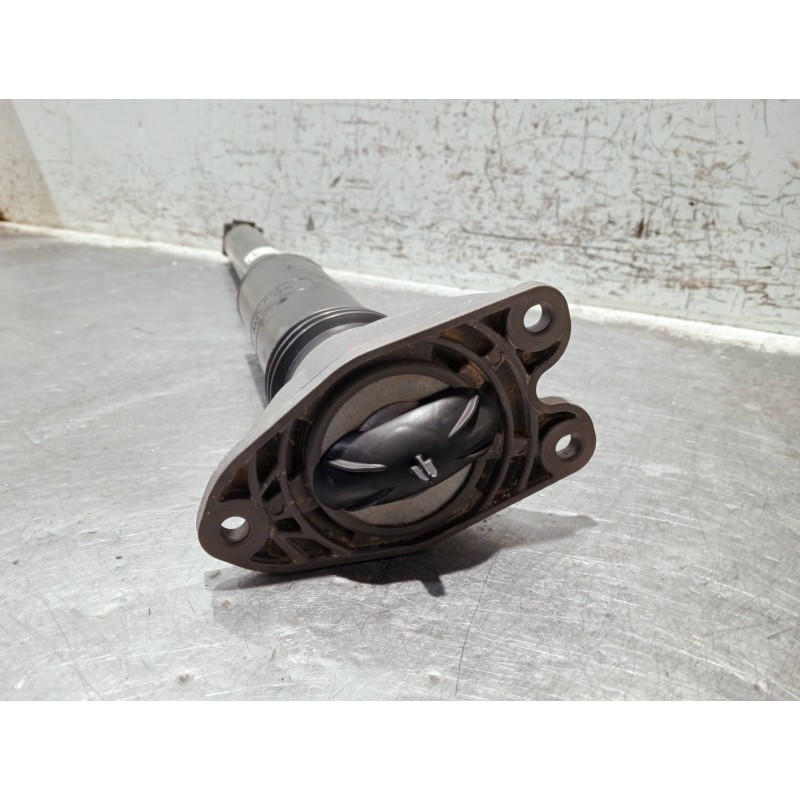 Recambio de amortiguador trasero izquierdo para bmw x1/ix1 u11 x1 sdrive 18i referencia OEM IAM 689634802 14941510 