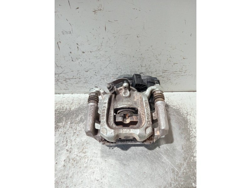 Recambio de pinza freno trasera izquierda para bmw x1/ix1 u11 x1 sdrive 18i referencia OEM IAM 689106302  