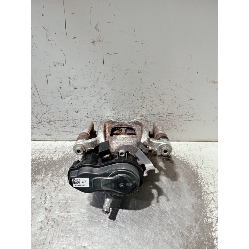 Recambio de pinza freno trasera izquierda para bmw x1/ix1 u11 x1 sdrive 18i referencia OEM IAM 689106302  
