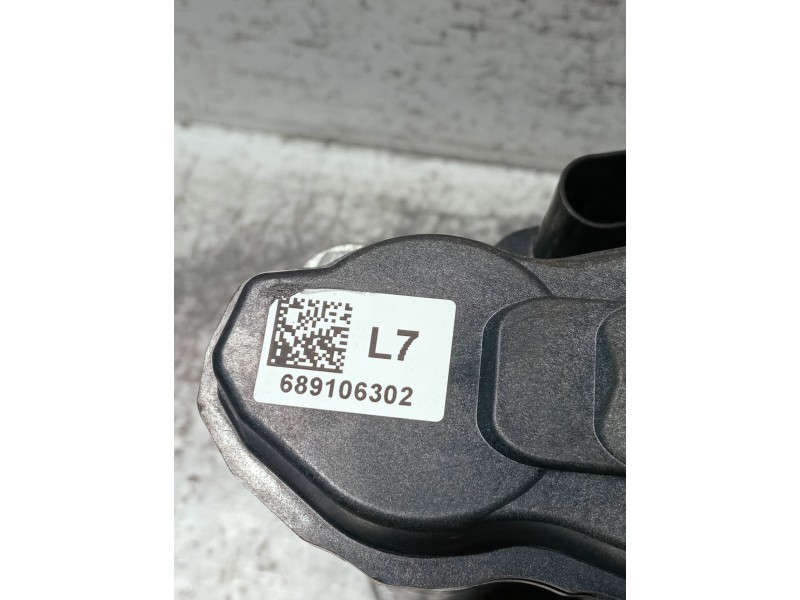 Recambio de pinza freno trasera izquierda para bmw x1/ix1 u11 x1 sdrive 18i referencia OEM IAM 689106302  