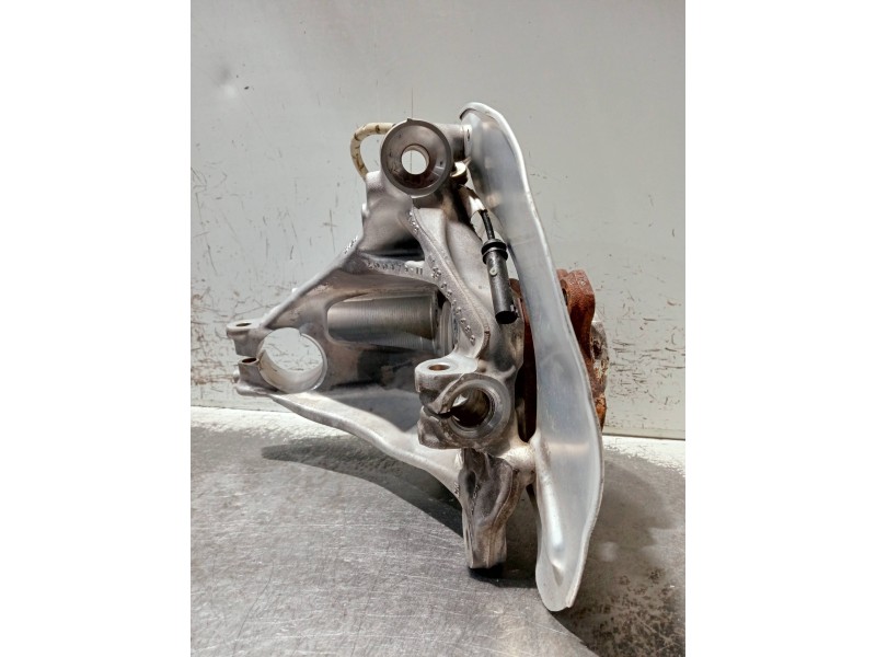 Recambio de mangueta delantera derecha para bmw x1/ix1 u11 x1 sdrive 18i referencia OEM IAM 689018082 20047911 