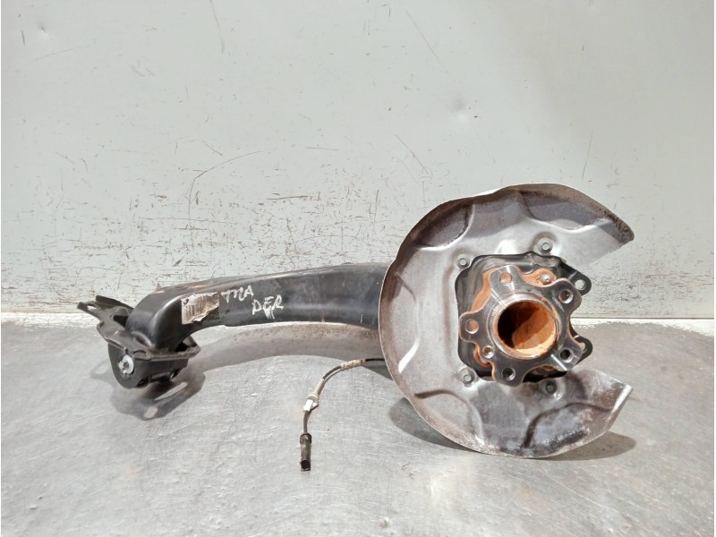 Recambio de mangueta trasera derecha para bmw x1/ix1 u11 x1 sdrive 18i referencia OEM IAM 6894210 14819014 