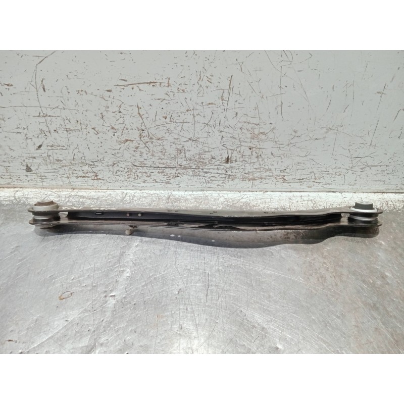 Recambio de brazo suspension inferior trasero derecho para bmw x1/ix1 u11 x1 sdrive 18i referencia OEM IAM 7915358 6895885 
