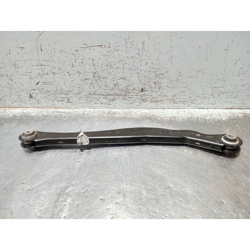 Recambio de brazo suspension inferior trasero derecho para bmw x1/ix1 u11 x1 sdrive 18i referencia OEM IAM 7915358 6895885 