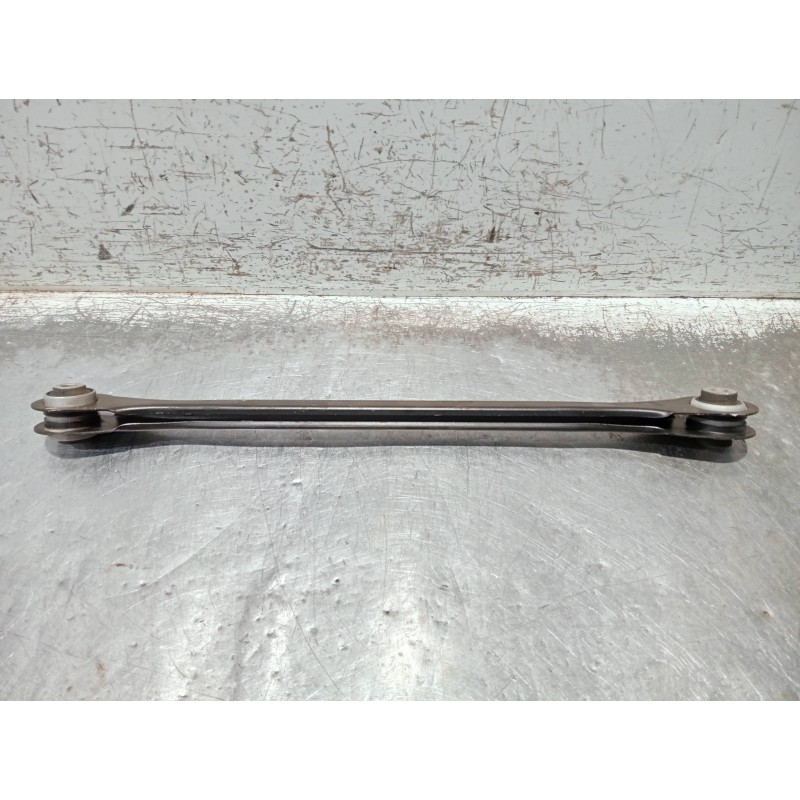 Recambio de brazo suspension inferior trasero izquierdo para bmw x1/ix1 u11 x1 sdrive 18i referencia OEM IAM 6894277 6894276 