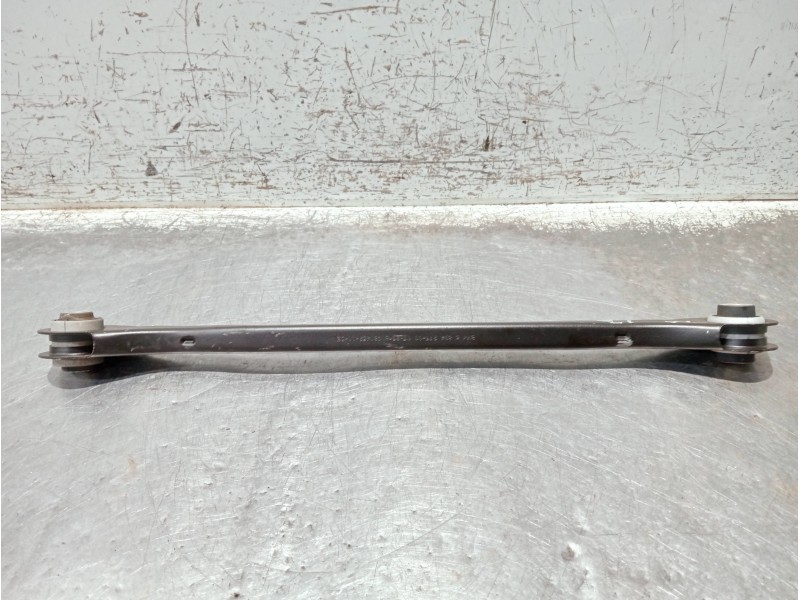 Recambio de brazo suspension inferior trasero izquierdo para bmw x1/ix1 u11 x1 sdrive 18i referencia OEM IAM 6894277 6894276 