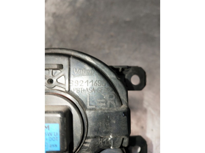 Recambio de faro antiniebla izquierdo para citroen c-elysée referencia OEM IAM 9687410080 89207181 