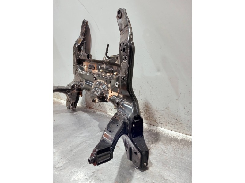 Recambio de puente delantero para bmw x1/ix1 u11 x1 sdrive 18i referencia OEM IAM 8836336  CUNA