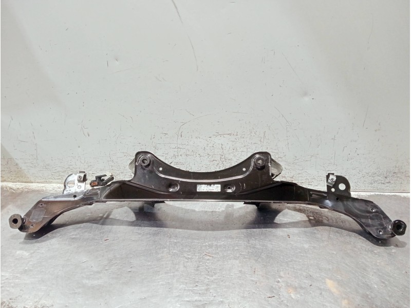 Recambio de puente trasero para bmw x1/ix1 u11 x1 sdrive 18i referencia OEM IAM 33316418403  CUNA