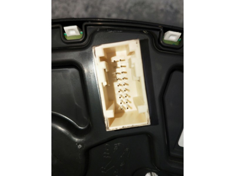 Recambio de cuadro instrumentos para citroen c-elysée referencia OEM IAM 9809616680 SN03501091 2842657