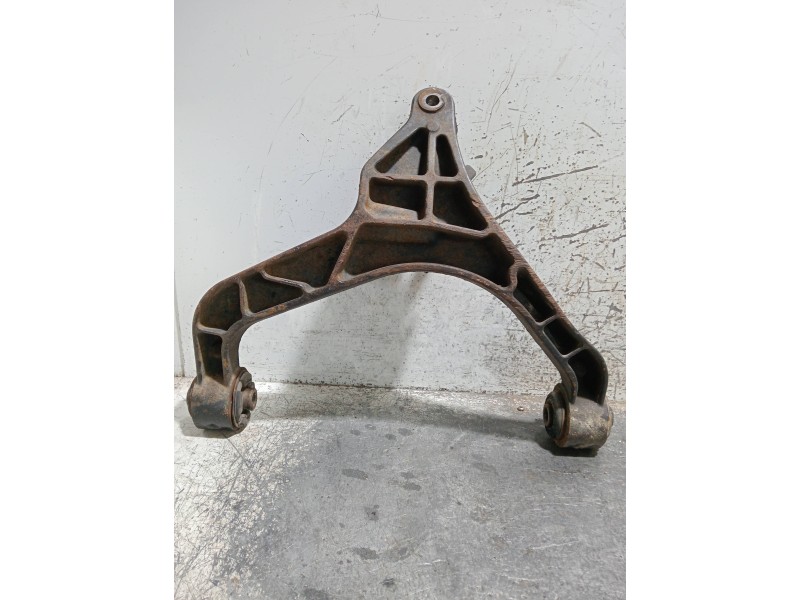 Recambio de brazo suspension inferior delantero izquierdo para jeep cherokee (kj) referencia OEM IAM 52088773AD  