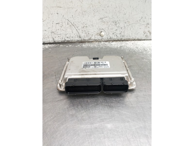 Recambio de centralita motor uce para audi a4 avant (8e) referencia OEM IAM 0281011139 039906019JS 