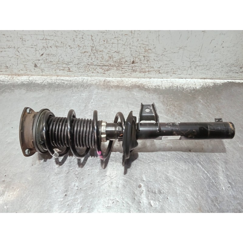Recambio de amortiguador delantero derecho para audi a3 sportback (8ya) s-line referencia OEM IAM 5WA413023A  
