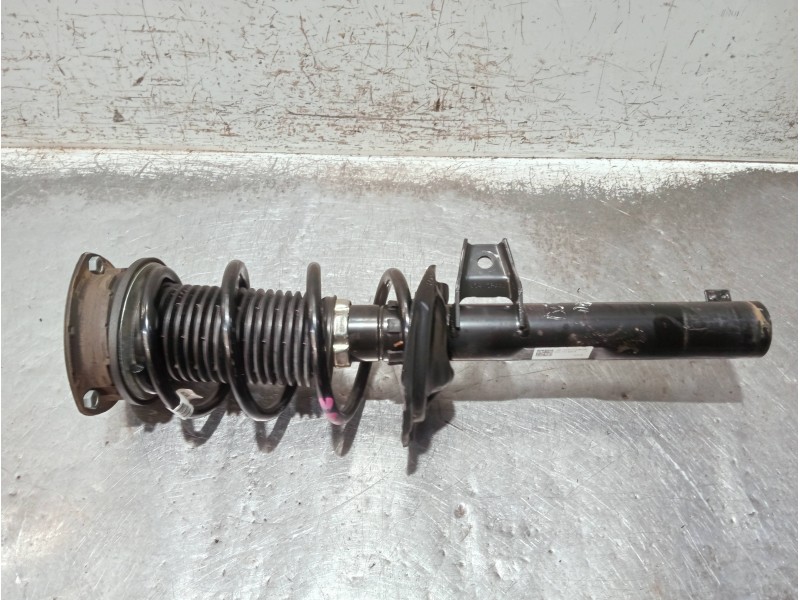 Recambio de amortiguador delantero derecho para audi a3 sportback (8ya) s-line referencia OEM IAM 5WA413023A  