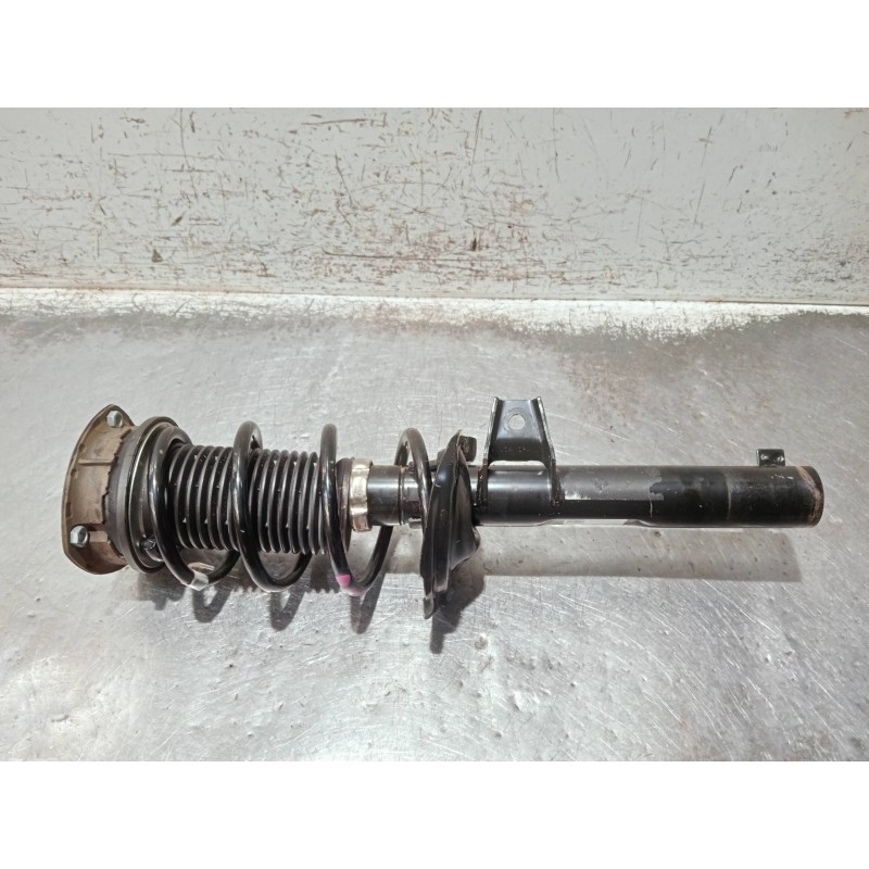 Recambio de amortiguador delantero izquierdo para audi a3 sportback (8ya) s-line referencia OEM IAM 5WA413023A  