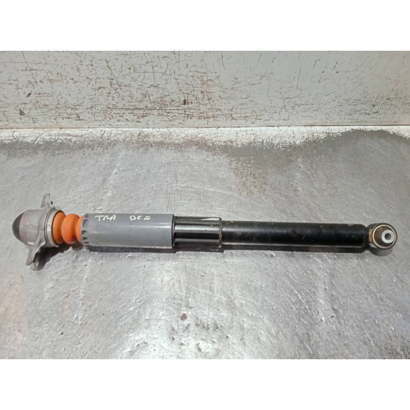 Recambio de amortiguador trasero derecho para audi a3 sportback (8ya) s-line referencia OEM IAM 5WA512011C  