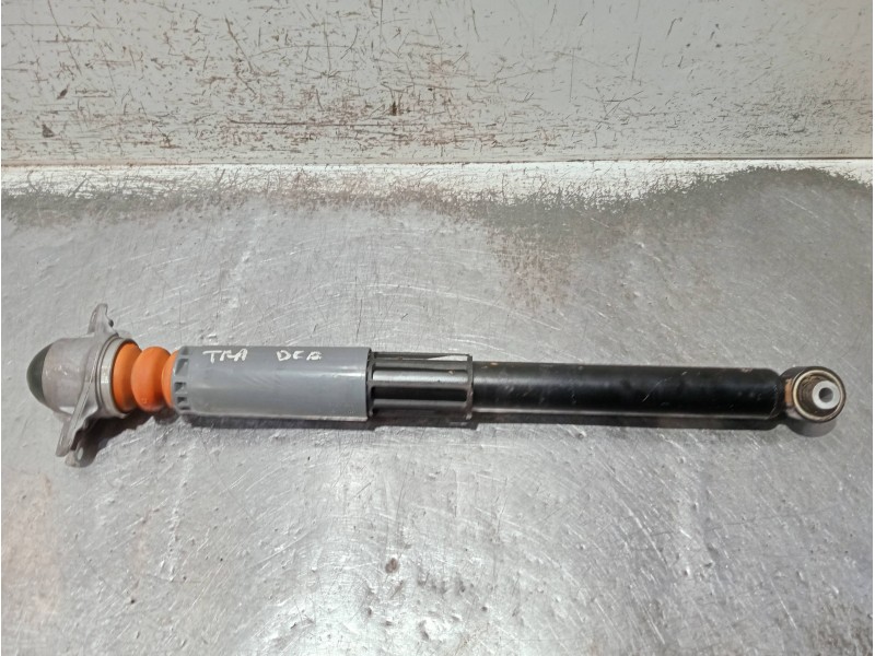 Recambio de amortiguador trasero derecho para audi a3 sportback (8ya) s-line referencia OEM IAM 5WA512011C  