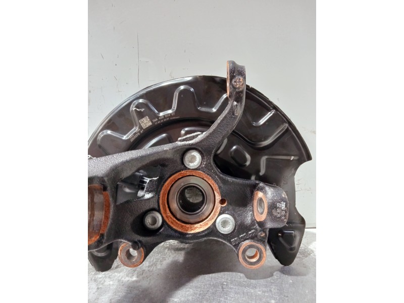 Recambio de mangueta delantera derecha para audi a3 sportback (8ya) s-line referencia OEM IAM 5WA256  