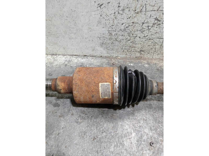 Recambio de transmision delantera derecha para jeep cherokee (kj) referencia OEM IAM P52111780AB  