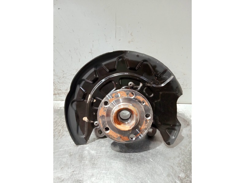 Recambio de mangueta delantera izquierda para audi a3 sportback (8ya) s-line referencia OEM IAM 5WA255  