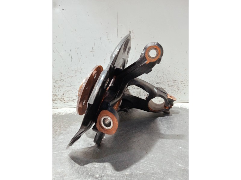 Recambio de mangueta delantera izquierda para audi a3 sportback (8ya) s-line referencia OEM IAM 5WA255  