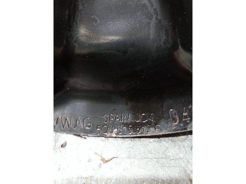 Recambio de mangueta trasera derecha para audi a3 sportback (8ya) s-line referencia OEM IAM 5Q0615612F  