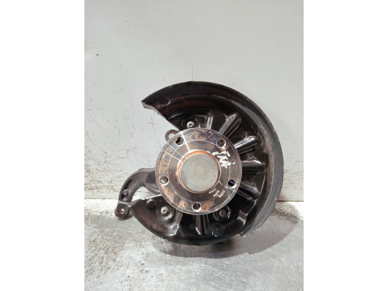 Recambio de mangueta trasera izquierda para audi a3 sportback (8ya) s-line referencia OEM IAM 5Q0615611F  