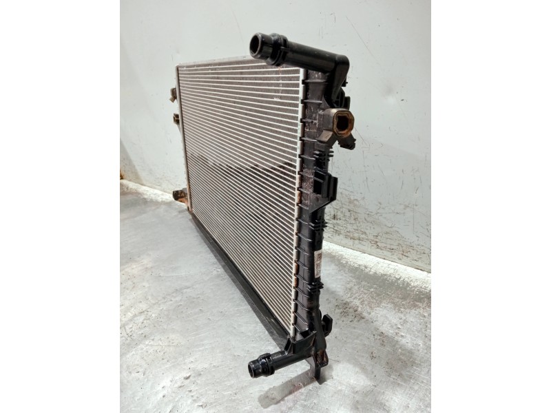 Recambio de radiador agua para audi a3 sportback (8ya) s-line referencia OEM IAM 5Q0121251HS  