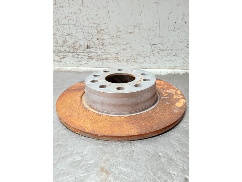 Recambio de disco freno trasero para audi a3 sportback (8ya) s-line referencia OEM IAM   