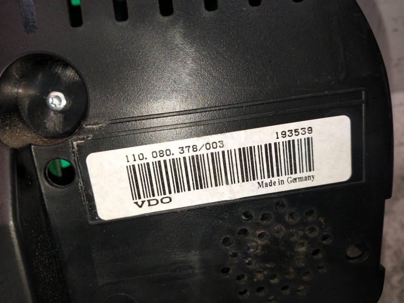 Recambio de cuadro instrumentos para volkswagen caddy ka/kb (2k) referencia OEM IAM 1T0920864A V0002000 110080378003 A2C53023102