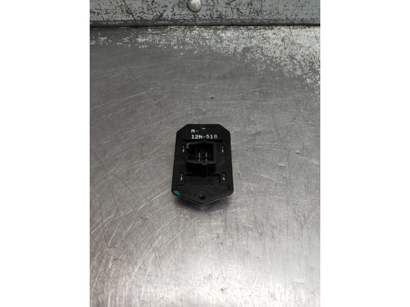 Recambio de resistencia calefaccion para toyota hilux (kun) referencia OEM IAM 12N518  