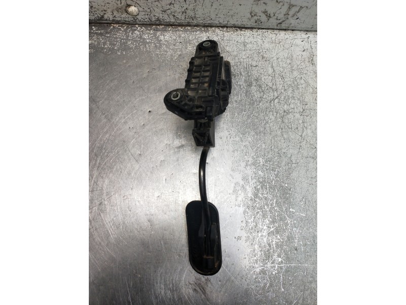 Recambio de potenciometro pedal para toyota hilux (kun) referencia OEM IAM 781200K010 VN198800 