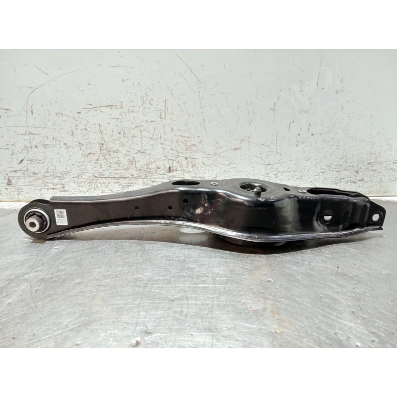 Recambio de brazo suspension inferior trasero derecho para audi a3 sportback (8ya) s-line referencia OEM IAM 5WA505311A  