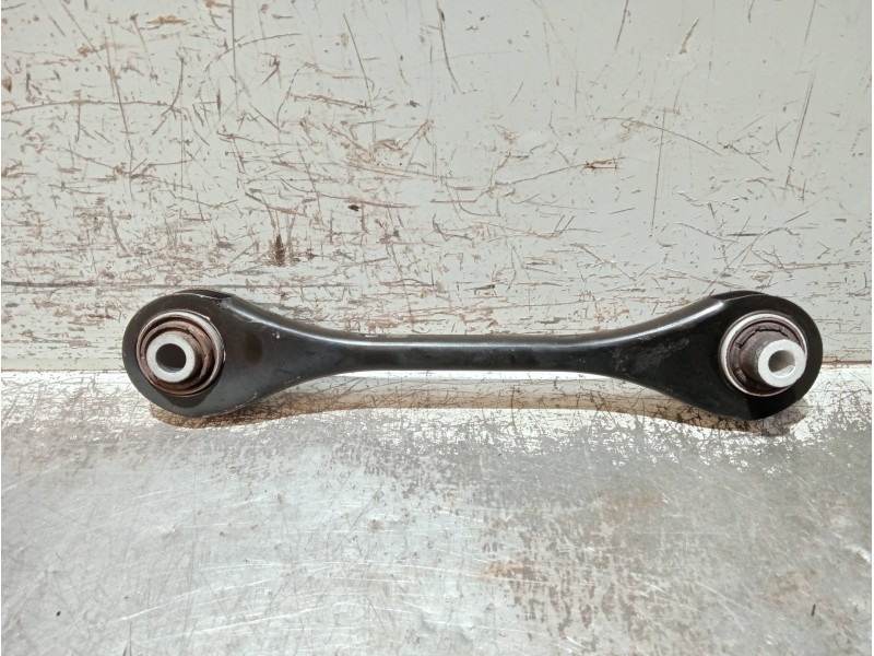 Recambio de brazo suspension superior trasero derecho para audi a3 sportback (8ya) s-line referencia OEM IAM 5Q0501529G  