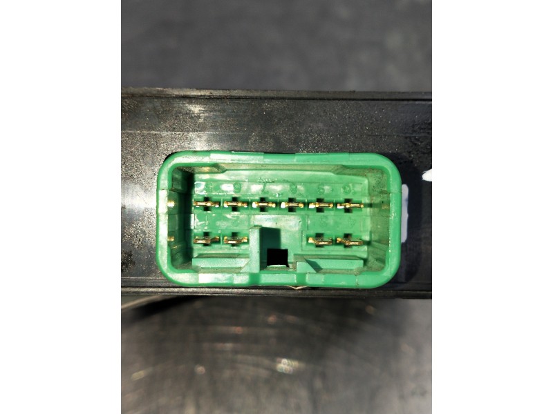 Recambio de modulo electronico para toyota hilux (kun) referencia OEM IAM   