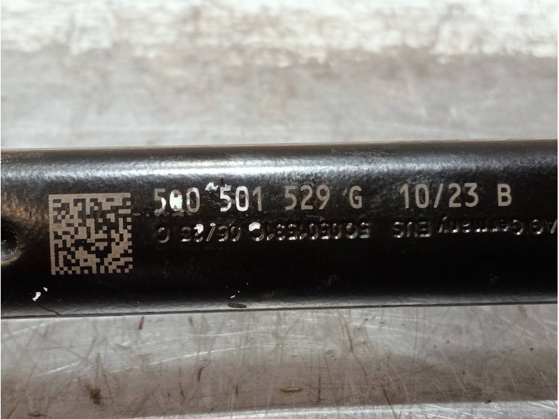 Recambio de brazo suspension superior trasero izquierdo para audi a3 sportback (8ya) s-line referencia OEM IAM 5Q0501529G  