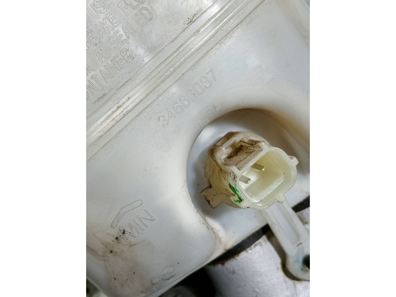 Recambio de bomba freno para jeep cherokee (kj) referencia OEM IAM 34666037  