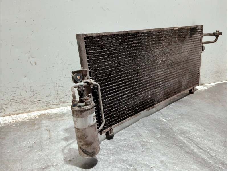 Recambio de condensador / radiador aire acondicionado para nissan primera berlina (p11) referencia OEM IAM 921102F000  