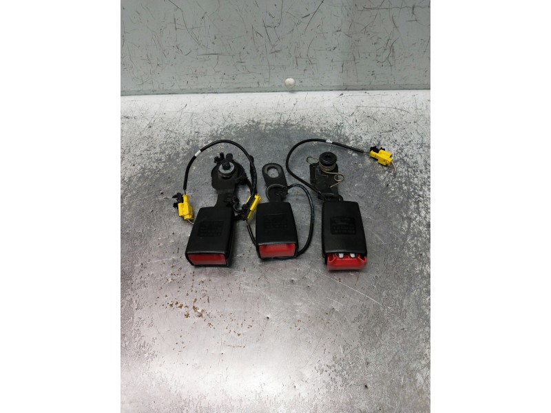 Recambio de juego cinturones trasero para mercedes clase a (w169) referencia OEM IAM 019R000  5P