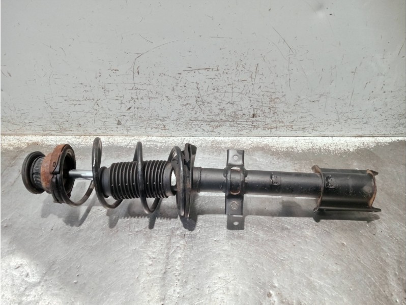 Recambio de amortiguador trasero derecho para alfa romeo gt (125) referencia OEM IAM 339744  